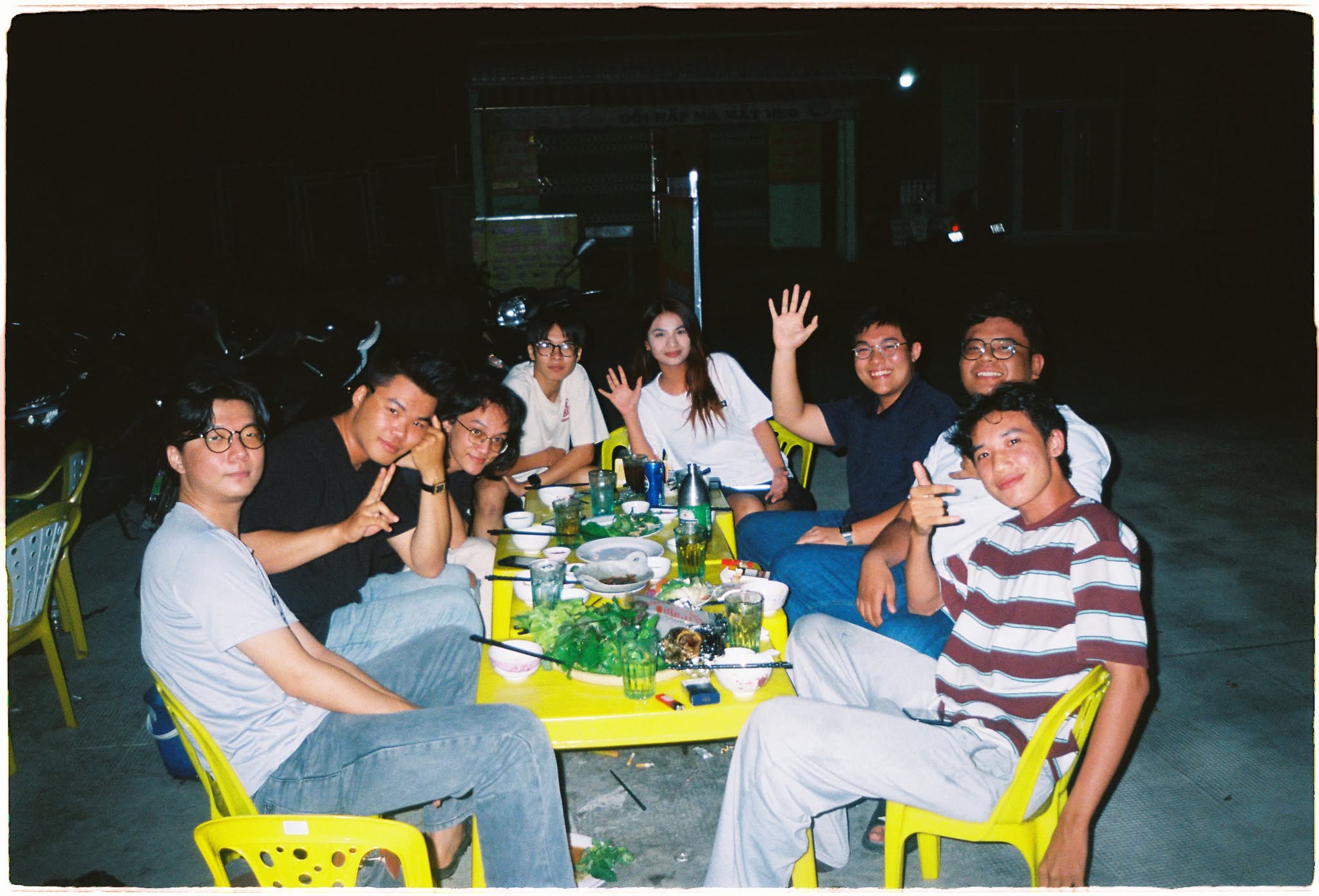 Thai Son Ngo with friends during the reunion chapter in Saigon